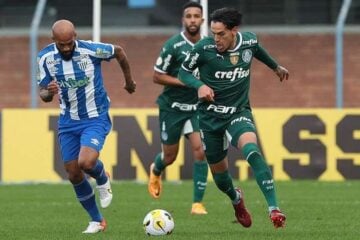 Palmeiras empata com Avaí e não amplia vantagem na liderança do Brasileiro