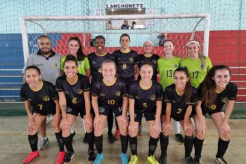 Imparáveis! Equipe de futsal feminino de Monlevade vence em Pará de Minas