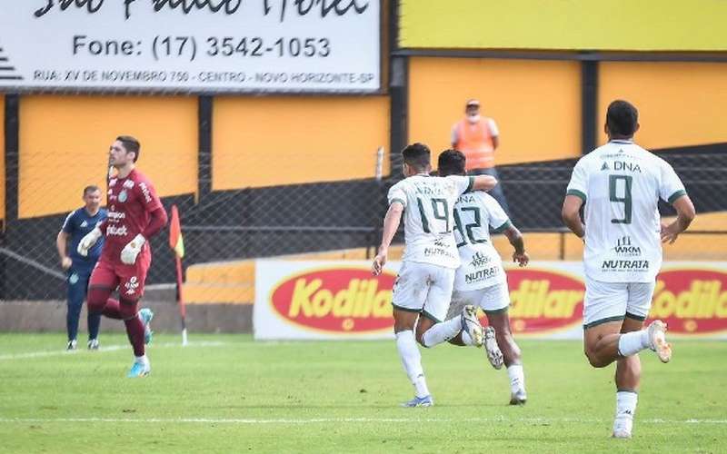 Guarani derrota o Novorizontino e volta a vencer na Série B após sete jogos