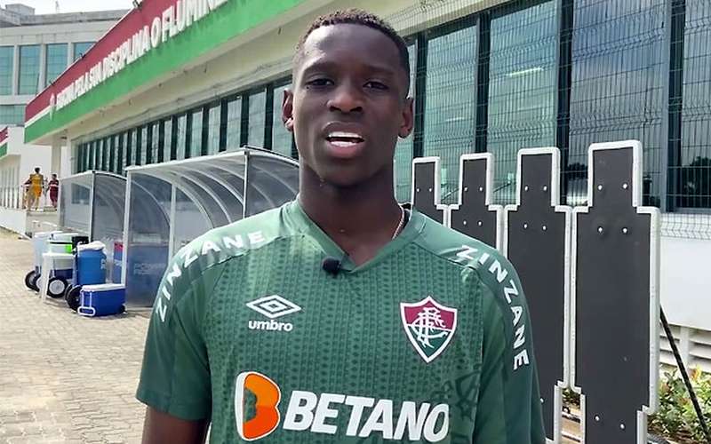 Luiz Henrique ressalta foco do Fluminense para encarar o Atlético