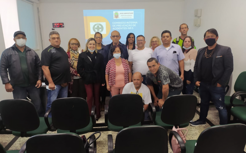Membros da Cipa e servidores recebem novos treinamentos em Monlevade