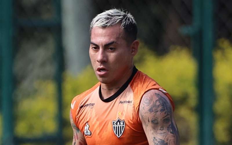 Vargas é liberado pelo DM e reforça Atlético na sequência da temporada