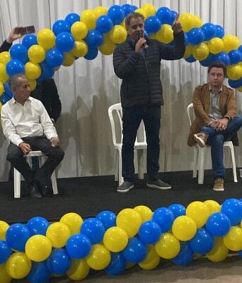Carlin Filho entra na disputa para deputado estadual com apoio de Aécio Neves