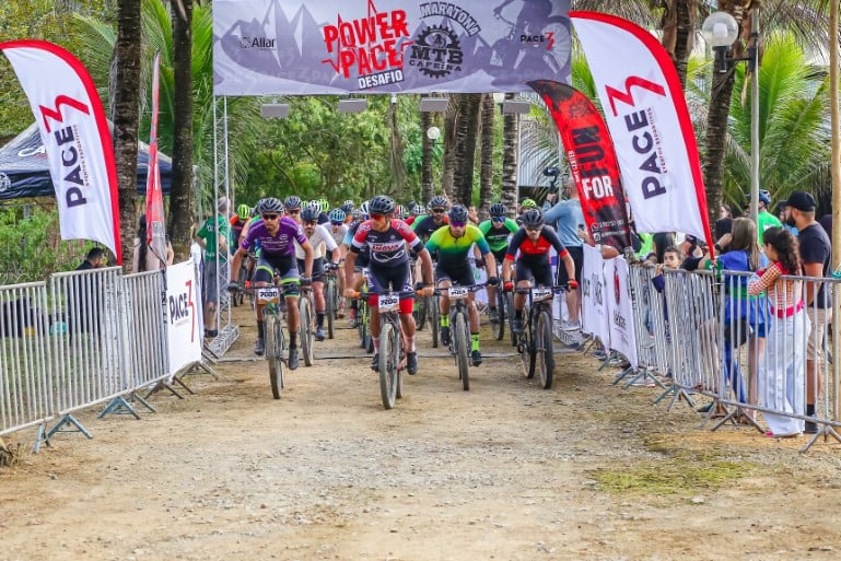 Maratona de Mountain Bike agita Santana do Paraíso
