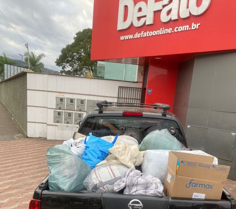 Campanha “Me aqueça neste inverno” chega ao fim e arrecada mais de uma tonelada de agasalhos