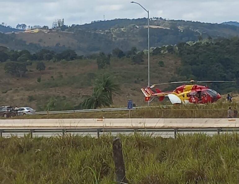 Grave acidente deixa uma pessoa morta e quatro feridas em Nova União