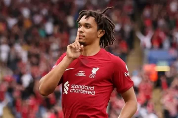 Liverpool e Roma conhecem adversários em sorteio de grupos da Liga Europa