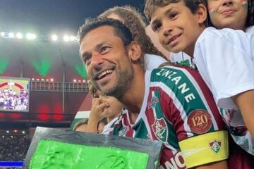 Fred se emociona em despedida e agradece América, Atlético e Cruzeiro