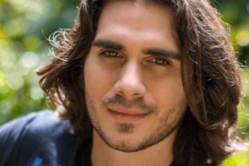 Gabriel Sater se apresenta na festa da Padroeira de Senhora do Carmo
