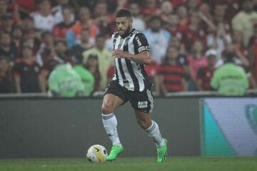 Hulk completa 100 jogos pelo Atlético em noite frustrante contra o Flamengo