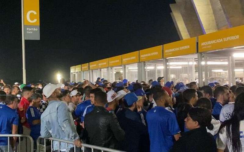 Cruzeirense relata ‘minutos de caos’ no acesso ao Mineirão e cobra soluções
