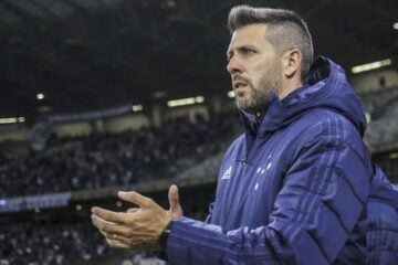 Pezzolano projeta Cruzeiro contra Fluminense: ‘Jogar com a faca nos dentes’