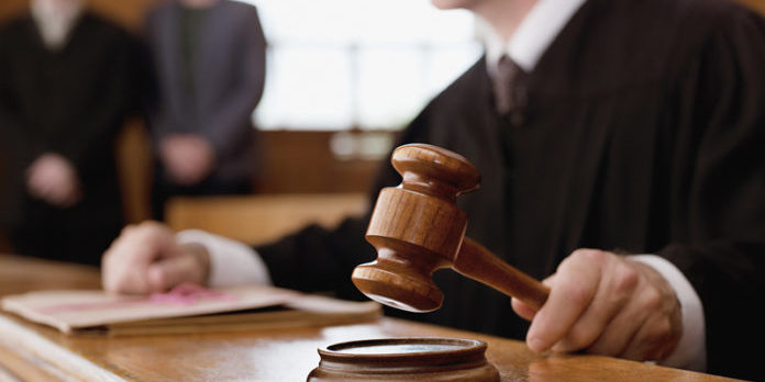 Gordofobia: ex-funcionária recebe indenização por gerente sugerir que ela usasse roupa de grávida