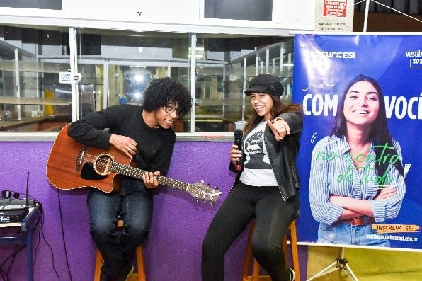 UniFuncesi festeja o Dia do Estudante com show de Sabrina Fróis e Rubem Pereira