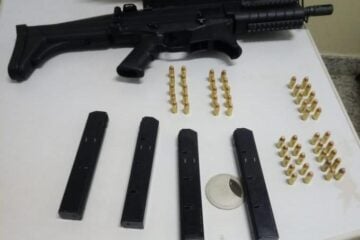 Polícia Rodoviária apreende carabina .40 em Barão de Cocais