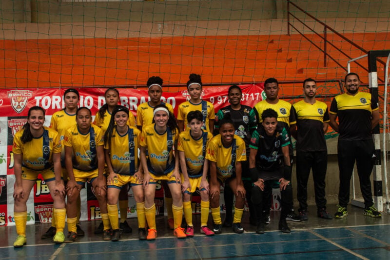 Equipe de futsal feminina do Itabirano Esporte Clube é vice-campeã do Torneio Regional de Pedro Leopoldo