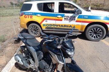Polícia Rodoviária apreende moto clonada durante operação na MG-320