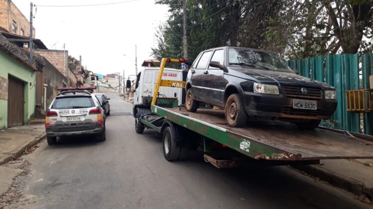 Denúncia ajuda polícia encontrar veículo furtado em Itabira