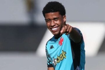 Andrey Santos, do Vasco, recusa proposta do futebol inglês