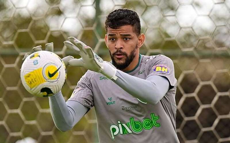 América: Jori volta a treinar após cinco meses em recuperação de cirurgia
