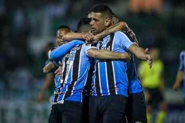 Grêmio vence Guarani no Brinco de Ouro e vai para vice-liderança da Série B