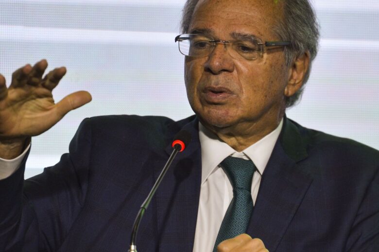 Ministro defende instituições multilaterais no fim de reunião do FMI