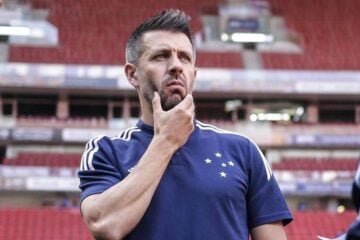 Pezzolano: ‘Aquele que pensa que o Cruzeiro já subiu é um problema’