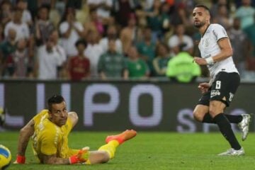 Renato Augusto elogia maturidade do Corinthians para buscar empate
