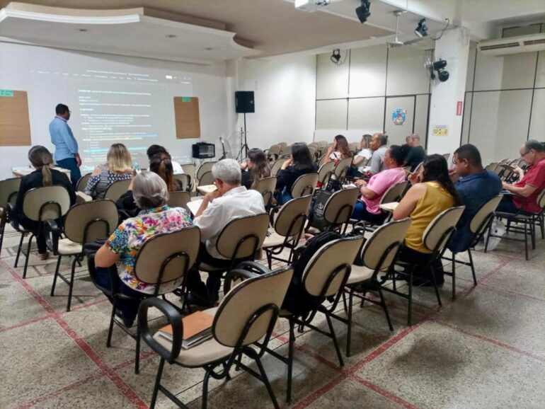 Servidores da Assistência Social e Conselheiros Municipais de Ipatinga recebem capacitações