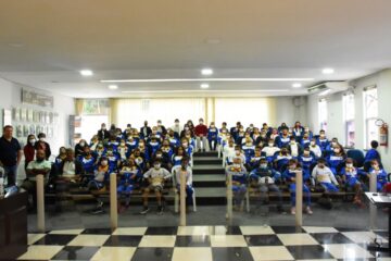 Alunos de Escola Municipal de Tempo Integral visitam a Câmara de São Gonçalo