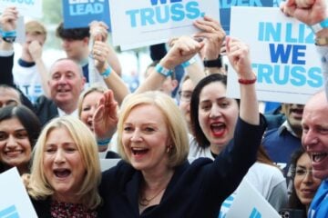 No Reino Unido, Partido Conservador escolhe Liz Truss para ser primeira-ministra