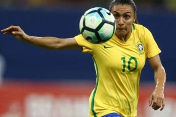 Marta chama de “lamentável” assédio de torcedor a repórter; CBF pede punição