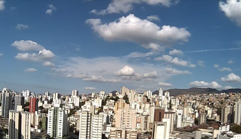 Defesa Civil emite alerta de risco geológico em Belo Horizonte