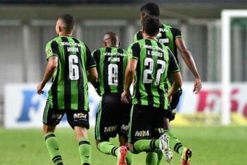 Veja os bastidores da vitória do América sobre o Corinthians no Brasileirão