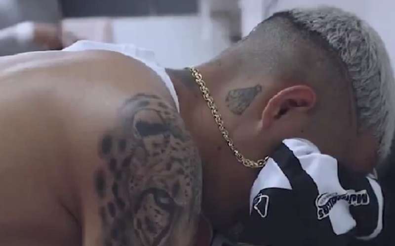 Atlético produz vídeo em homenagem a Arana: ‘Vai voltar mais forte’