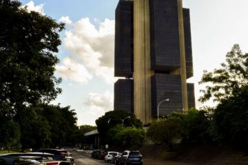 Estimativa do mercado para inflação oficial passa de 5,31% para 5,36%