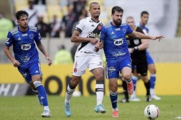 Série B: Cruzeiro é favorito nas casas de apostas em clássico contra Vasco