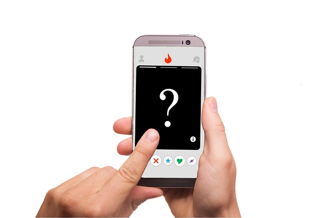 Estelionato sentimental: conheça casos como o do Golpista do Tinder