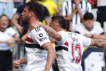 Calleri desencanta, São Paulo vence o Ceará e respira no Brasileirão