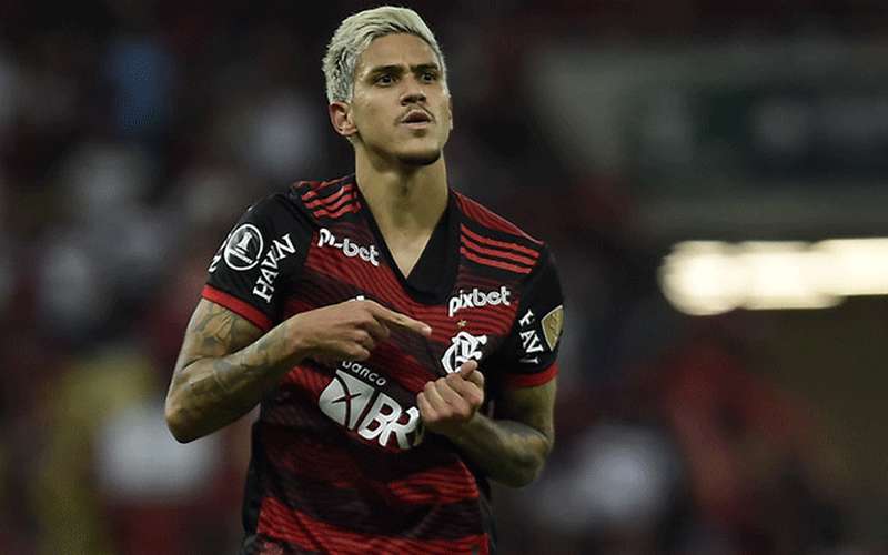Flamengo volta a vencer o Vélez e decide a Libertadores contra o Athletico