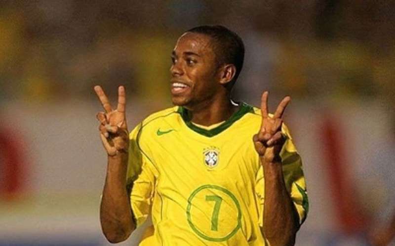 Robinho, ex-Atlético, declara apoio a Bolsonaro nas eleições
