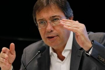 Eletrobras vai buscar crescimento real "sem amarras de uma estatal"
