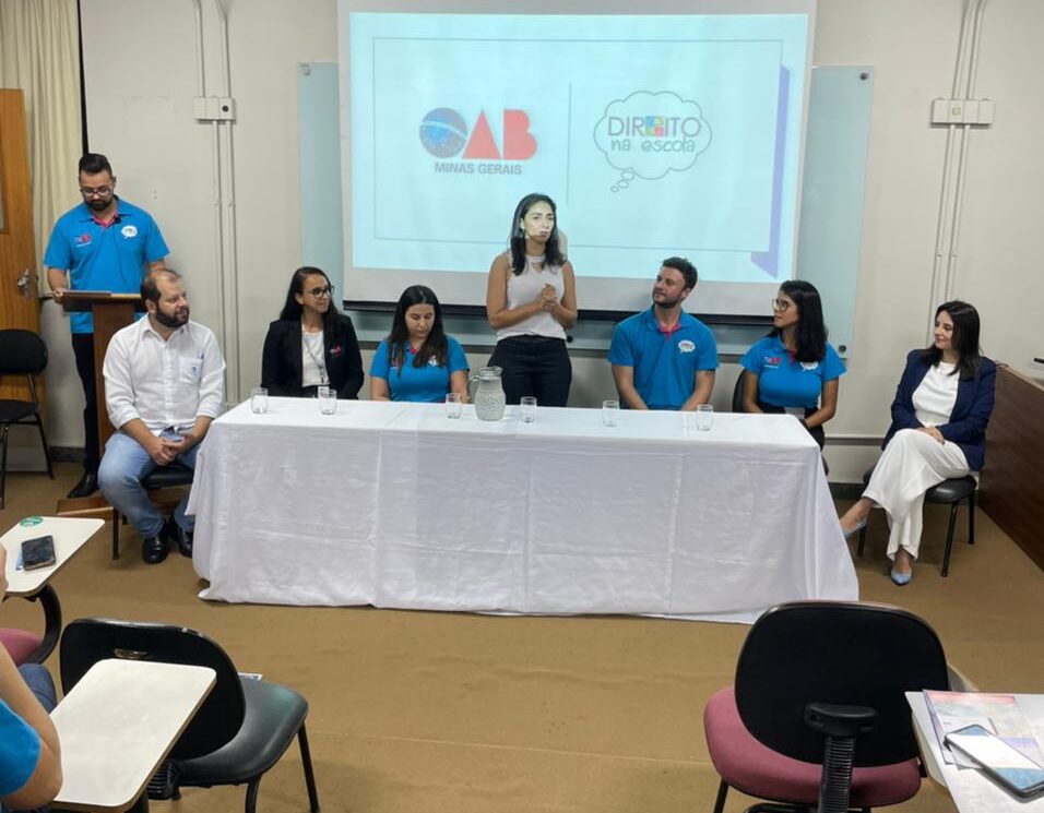 OAB começa a treinar professores para ensinar noções básicas de direito nas escolas de Itabira