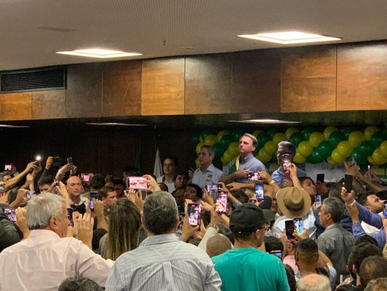 Bolsonaro conta com prefeitos para virar votos em Minas Gerais