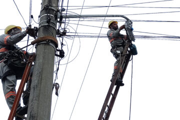 Avenida Isaac Cassimiro ganha nova iluminação com lâmpadas de LED