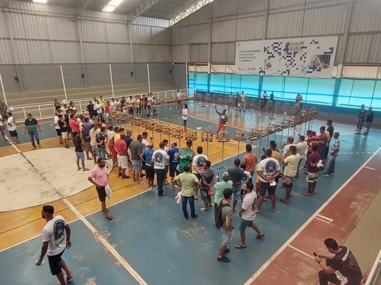 2º Torneio de pássaros reúne cerca de 150 aves em São Gonçalo