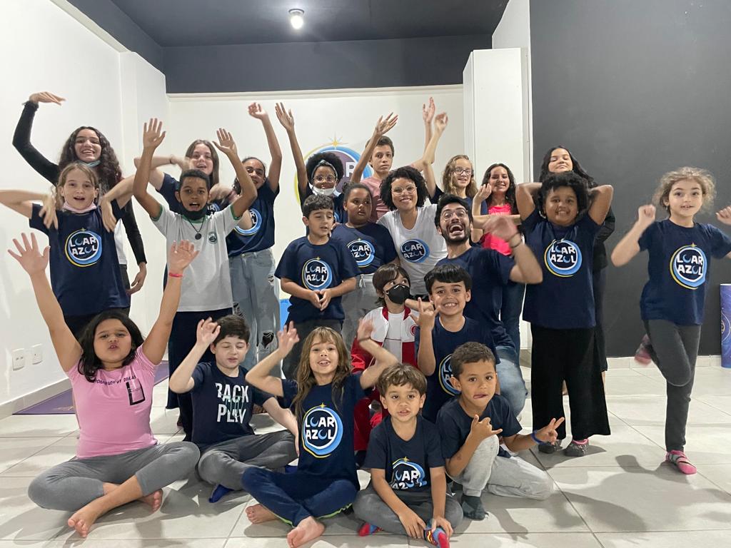 Teatro da FCCDA recebe neste domingo o espetáculo “Promete que Jura?”, do Espaço LuarAzul