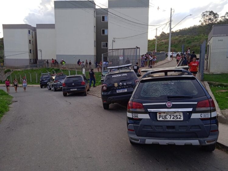 Operação da Civil resulta em apreensão de drogas no Barreiro