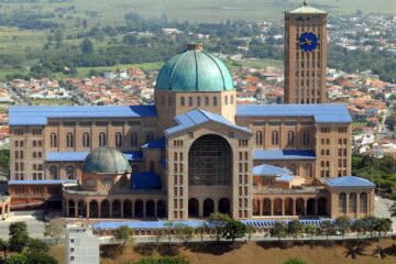 Homenagens à Nossa Senhora Aparecida voltam a ser presenciais