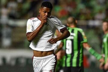América é batido pelo Flamengo e perde terceira seguida em casa na Série A